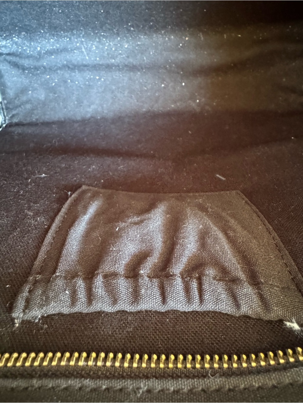 Woven Houndstooth Tote Bag in Black and Natural Raffia - Picture 11 of 16